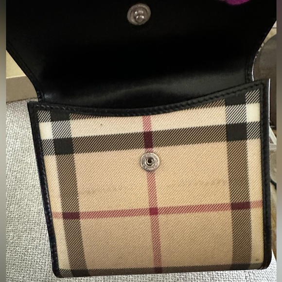 Burberry nova check bifold wallet. Authentic. - Picture 5 of 8